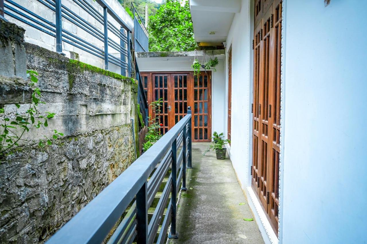 Kandyan Nethu Stay Exterior foto
