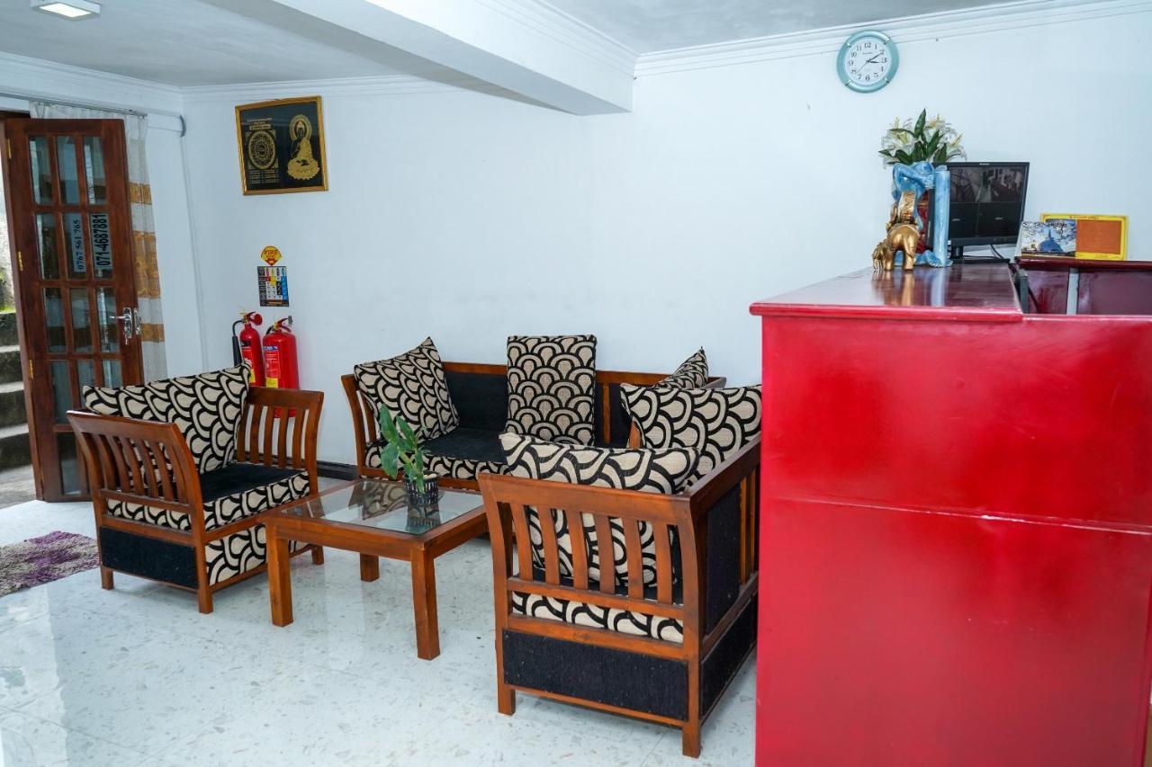 Kandyan Nethu Stay Exterior foto